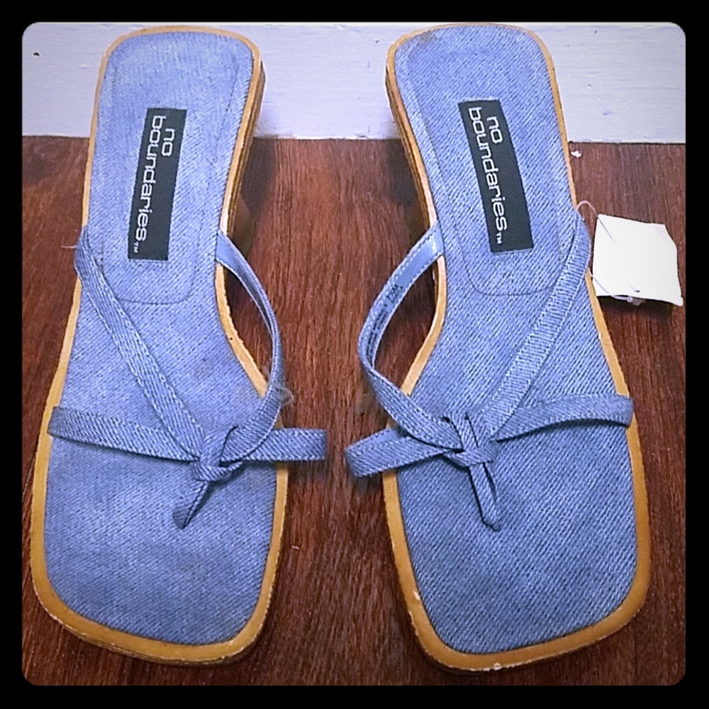 NEW! No Boundaries heeled sandals